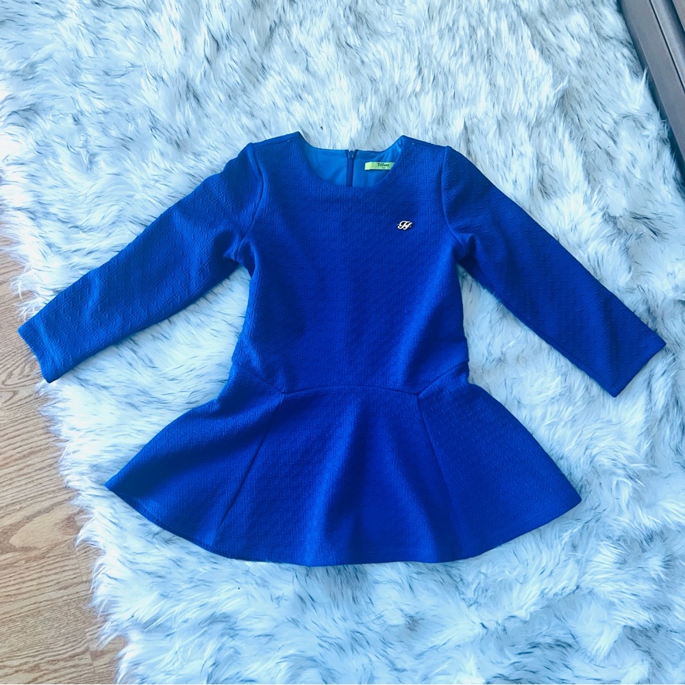 Longleeved Bell Skirt Dress